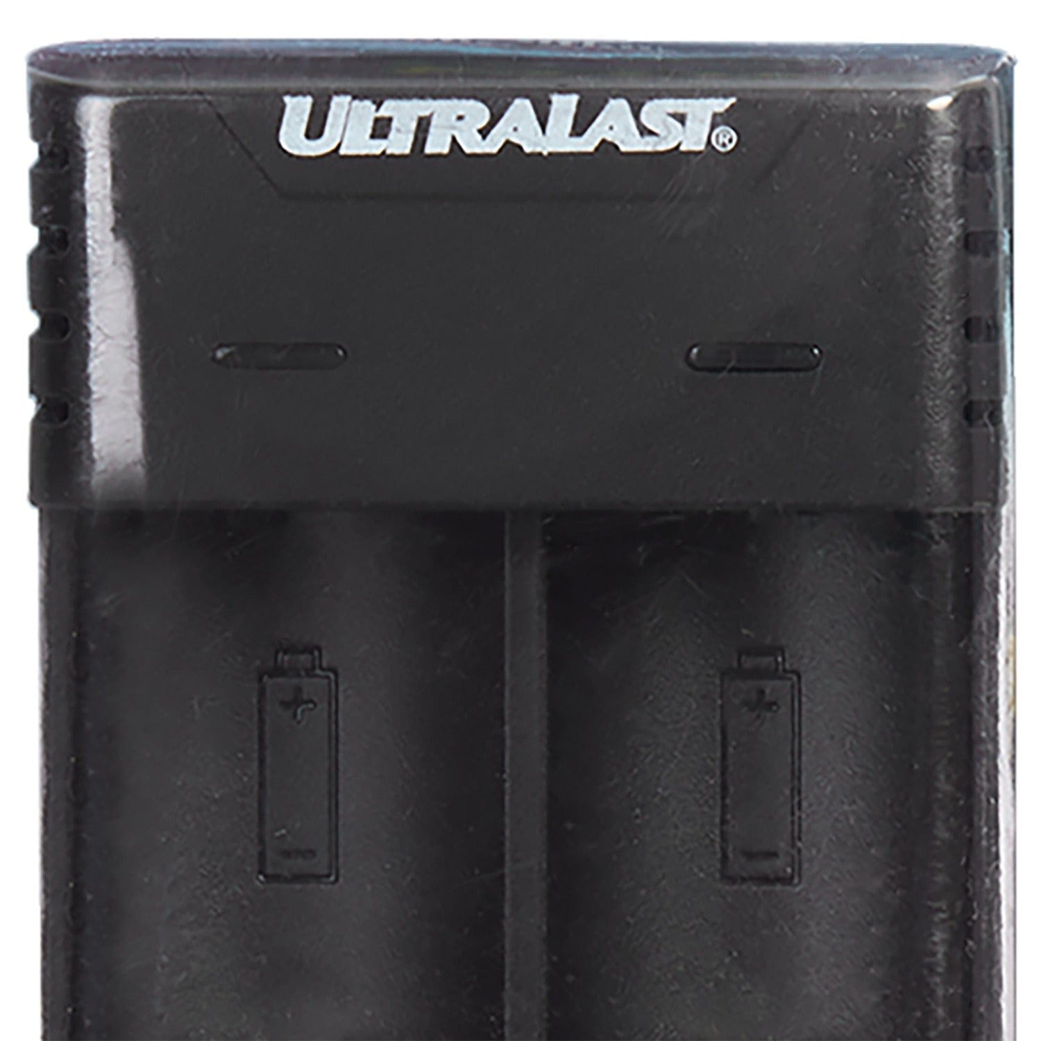 Ultralast Lithium Ion Charger/Batteries Combo Kit