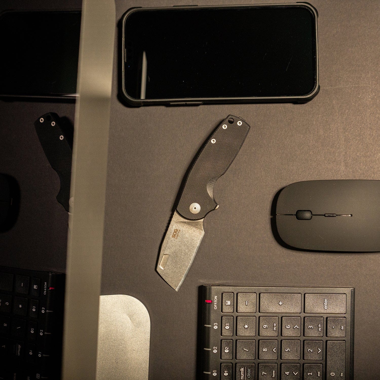 SOG Stout FLK with 2.4-In. Cleaver-Style Blade, Black and Stonewash