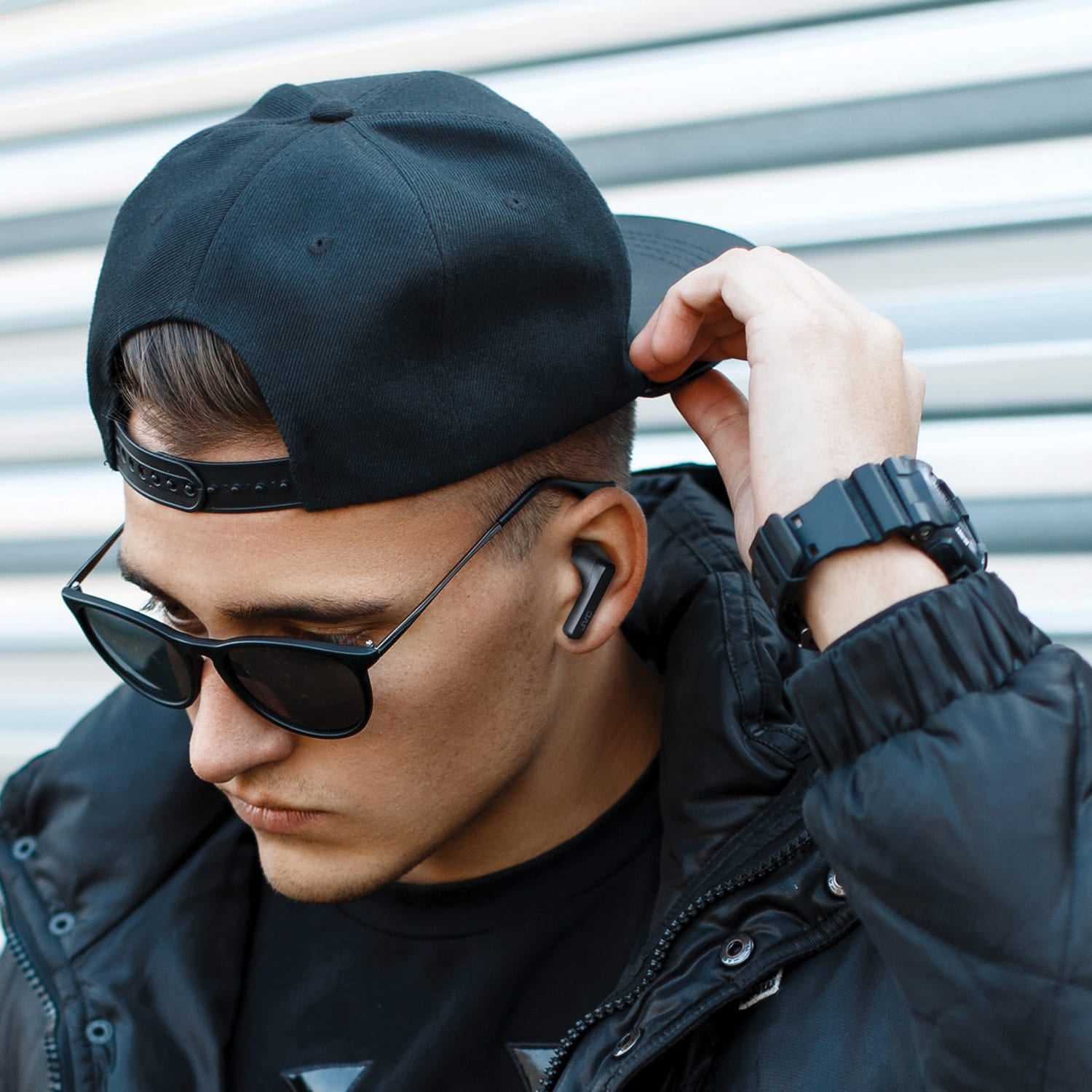 JVC RIPTIDZ TWS Bluetooth In-Ear Earbuds with Mic and Charging Case, up to 30 Hours Play Time, IPX5 Waterproof, HA-A9T, Black