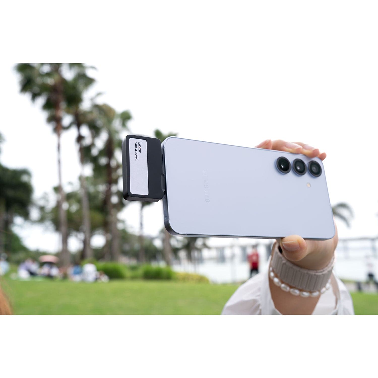 Lexar Professional Go Portable USB 3.2 SSD, 2 TB