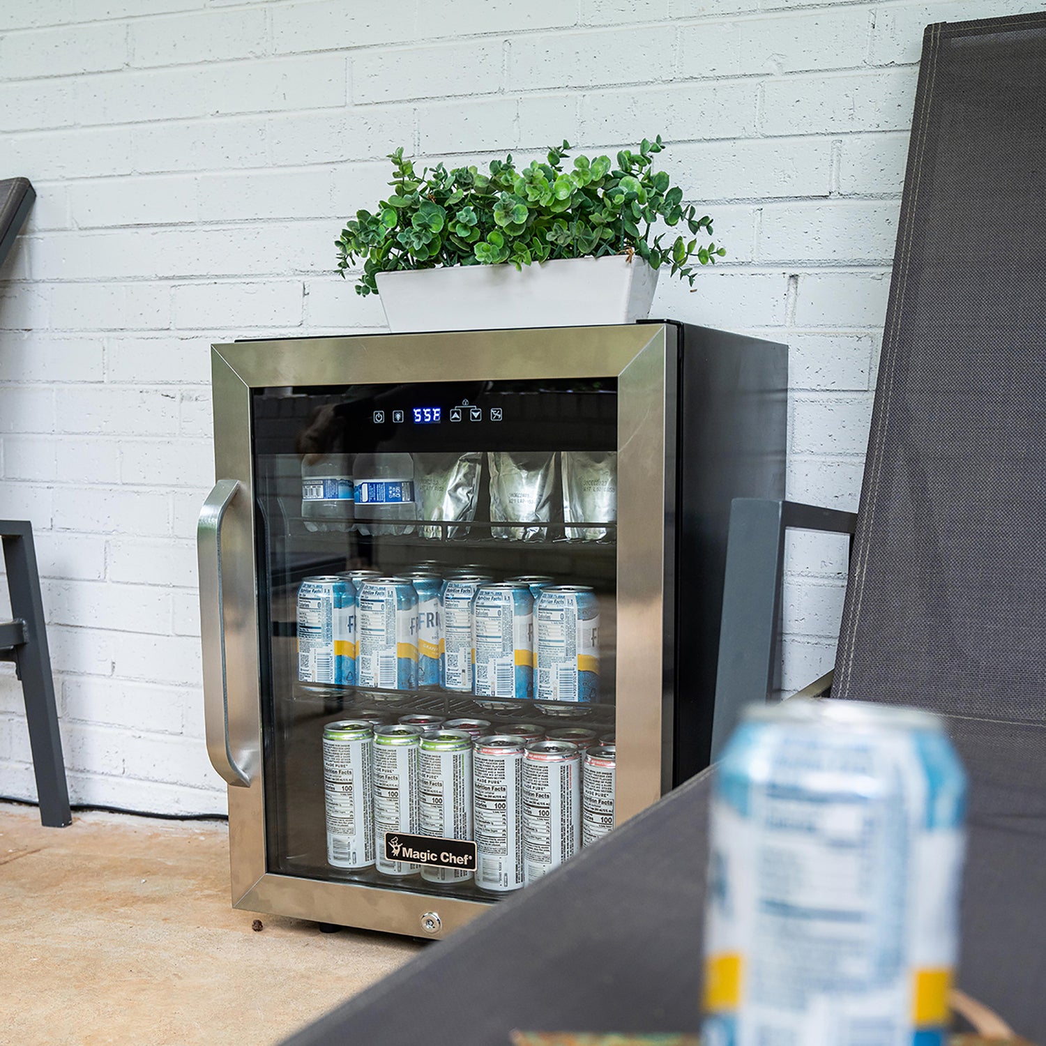 Magic Chef 58-Can Mini Fridge for Commercial Countertop Use