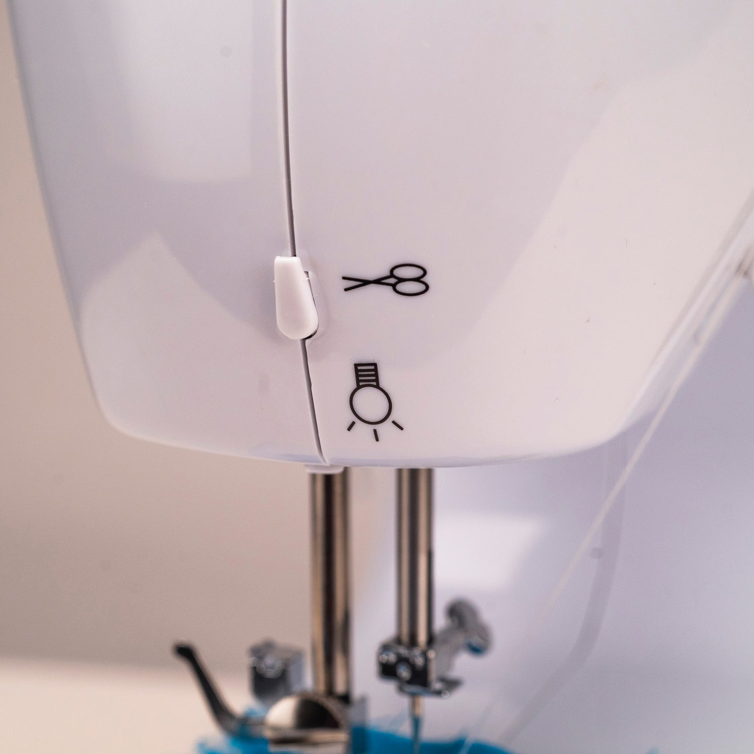 Michley SS-700+ 16-Stitch Desktop Sewing Machine