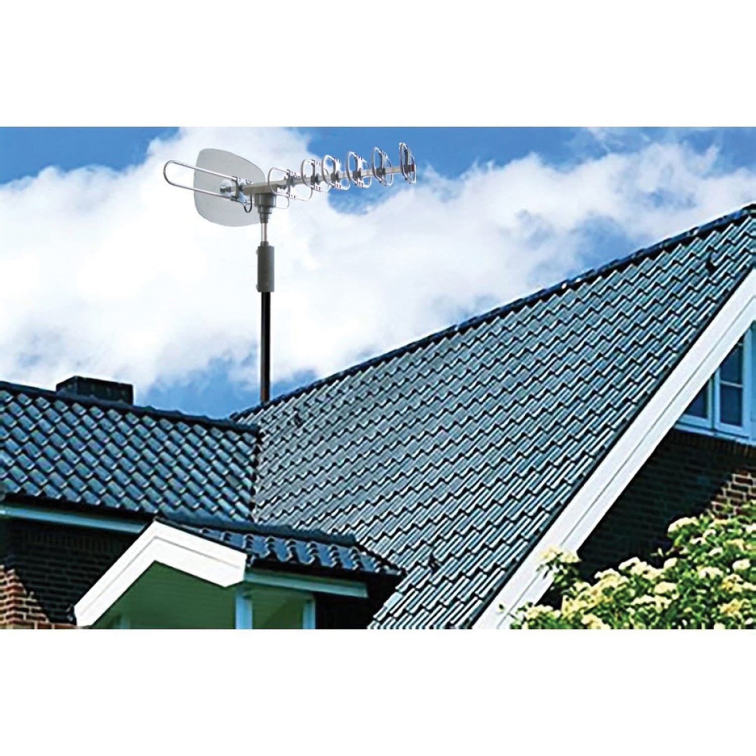 Naxa High-Powered Amplified Motorized Outdoor ATSC Digital TV Antenna with Remote