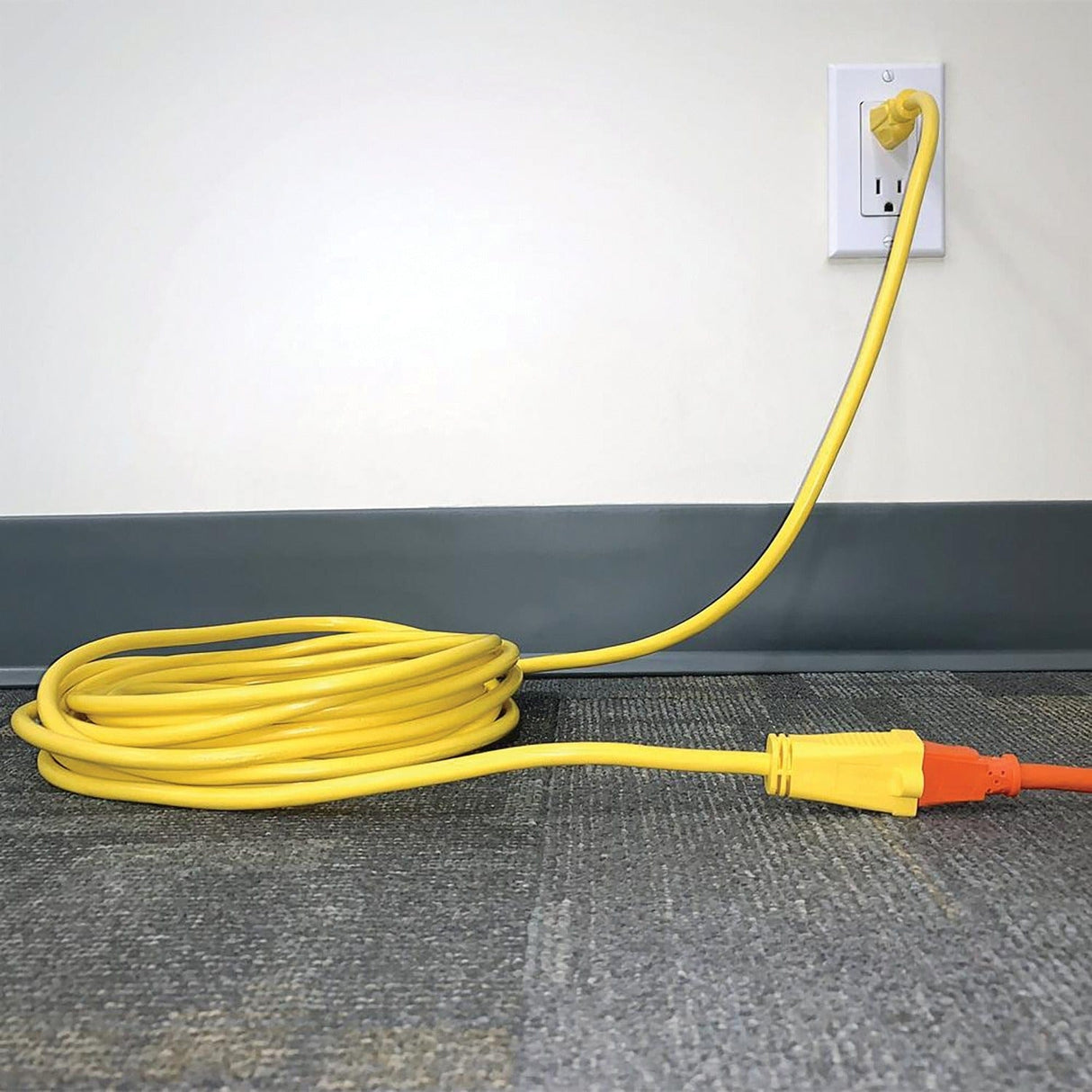 Stanley Outdoor Grounded Power Extension Cord, Yellow, 15 Ft.