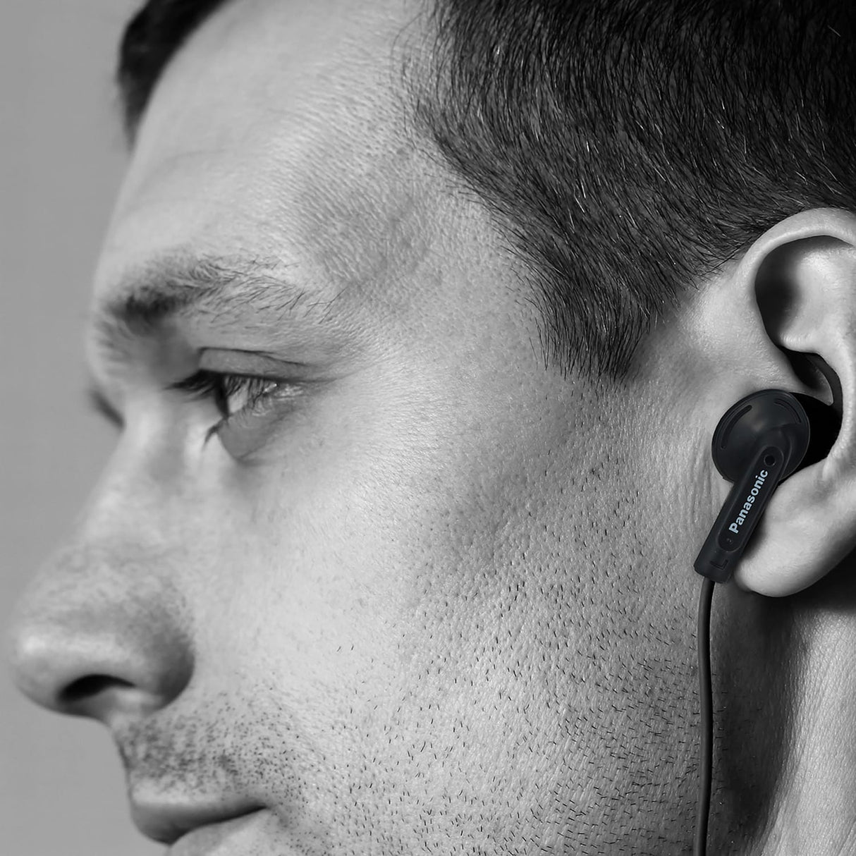 Panasonic Wired On-Ear Earphones with 3.5-mm Connector, Powerful Bass, HV096