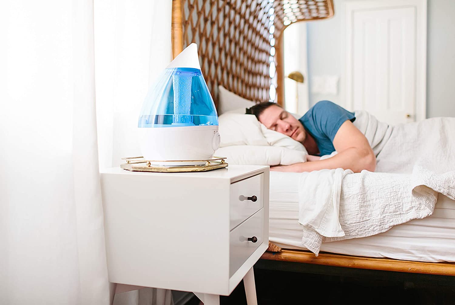 Crane EE-5301 Drop Ultrasonic Cool Mist 1 Gallon Humidifier Blue & White - Certified Refurbished