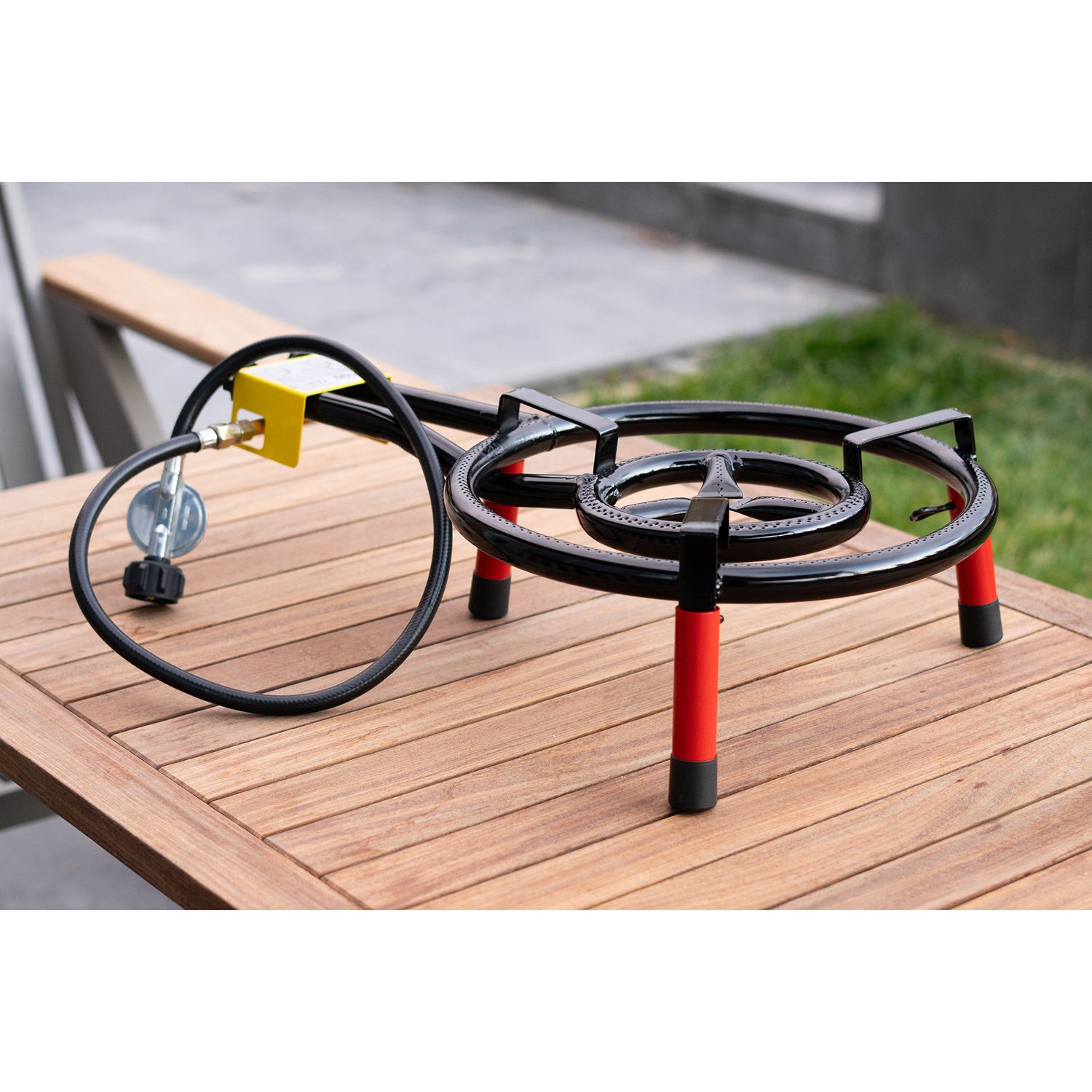 Ringg Outdoor Flame Series Classic Kit with 16-In. Dual-Ringed Gas Burner and 5-In. Tabletop Stand for 16 Servings