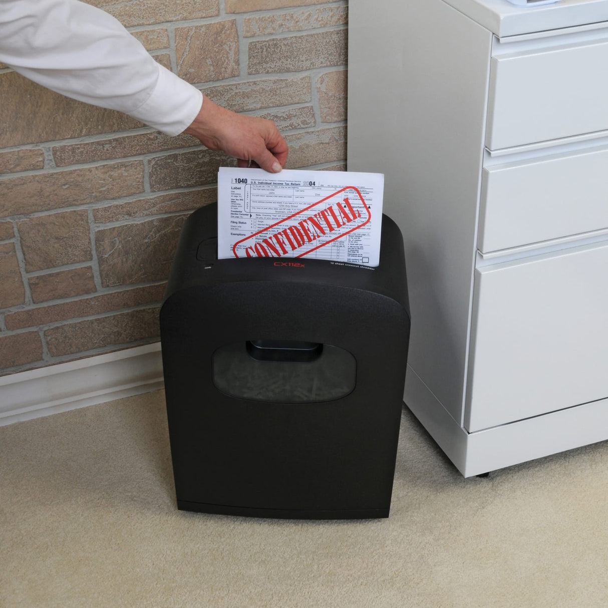 Royal 112MX 12-Sheet Crosscut Shredder with Basket