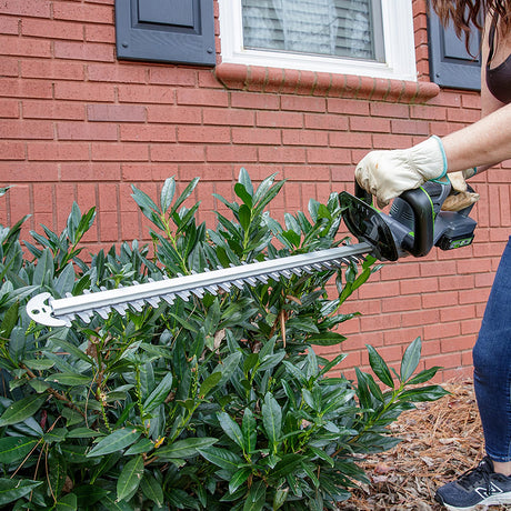 Genesis G20Max 20-Volt 20-In. Cordless Hedge Trimmer