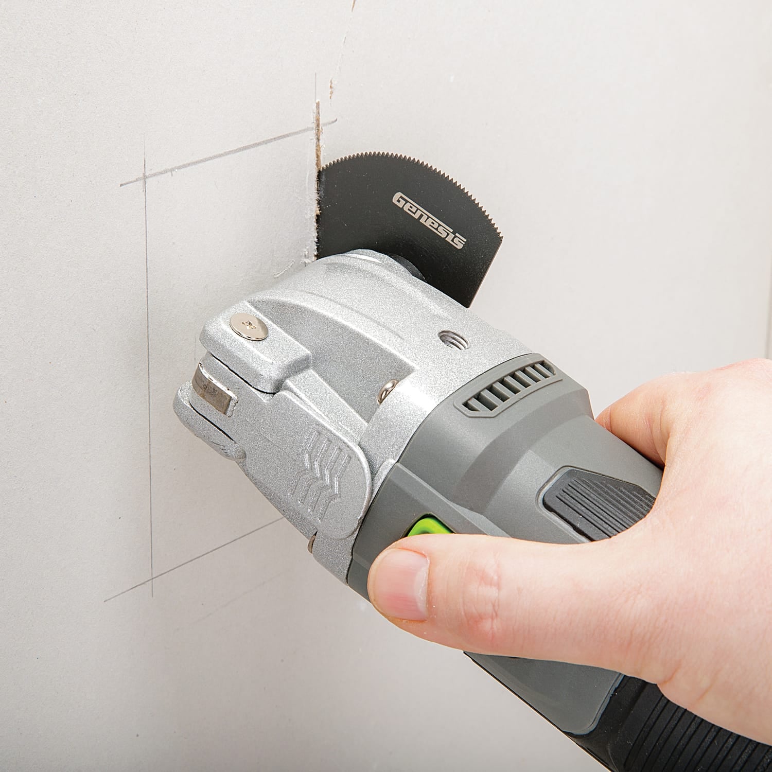 Genesis 3.5-Amp Variable-Speed Oscillating Multi-Tool Kit, GMT35T