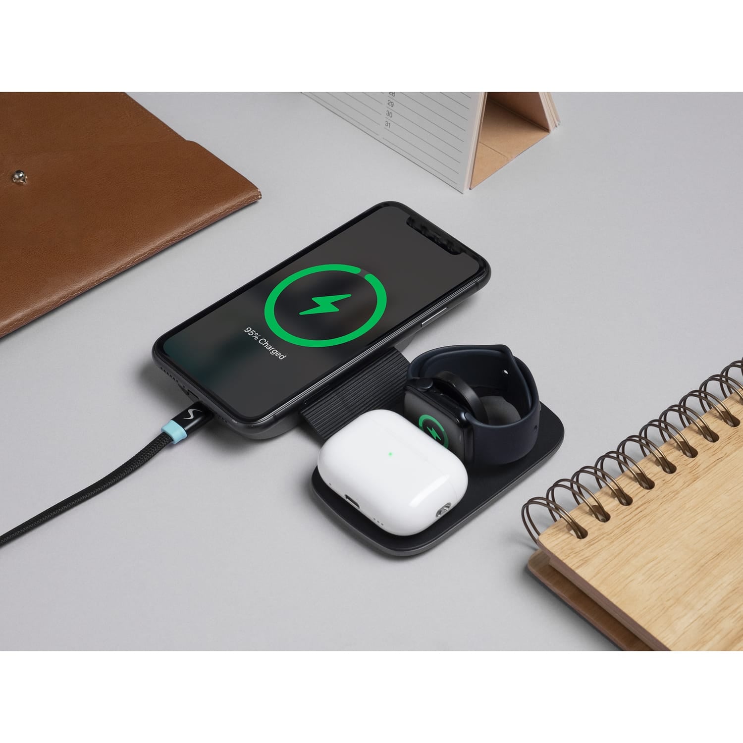 Scapade 5000-mAh MagPower Pro 3-in-1 Foldable Magnetic Portable Power Pack