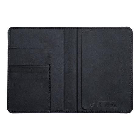 Scapade AirPass Passport Wallet with Apple Find My Tracker