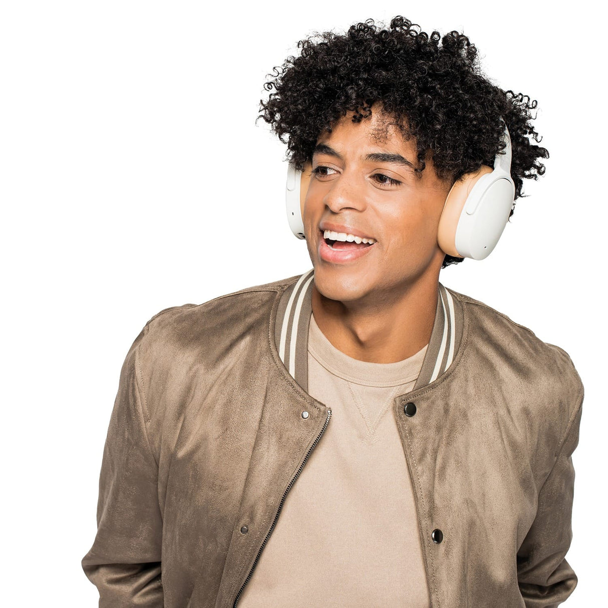 Skullcandy Hesh ANC Bluetooth Folding Over-Ear Headphones with Mics and 3.5-mm Aux Input, Stay-Aware Mode, up to 22 Hours Play Time, White