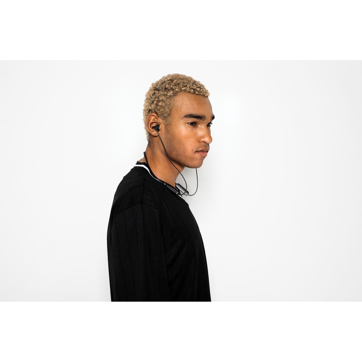 Skullcandy Jib+ TWS Bluetooth In-Ear Neckband Earbuds with Integrated Mic/Remote, up to 6 Hours Play Time, Splash-Resistant