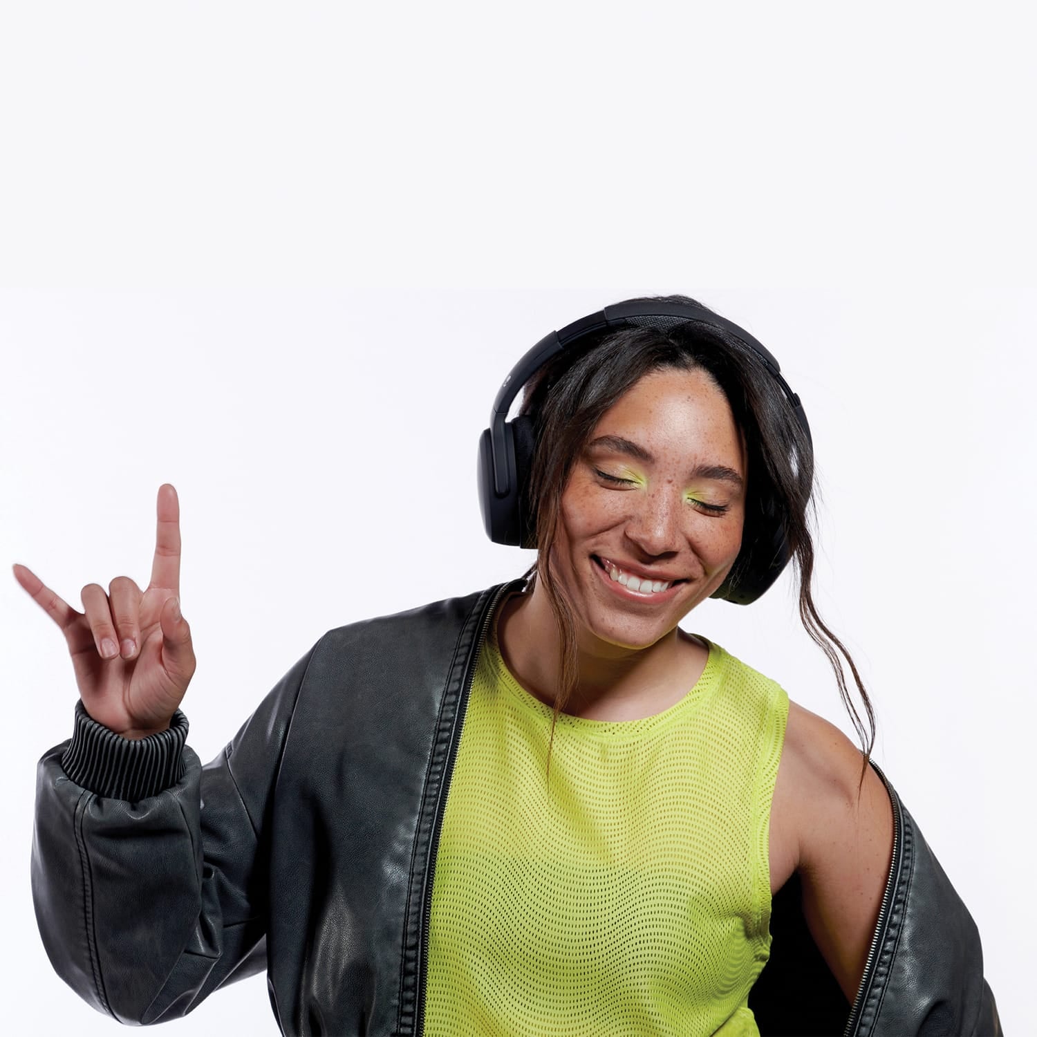 Skullcandy Crusher ANC 2 Sensory Bass Bluetooth Folding Over-Ear Headphones with Mics and 3.5-mm Aux Input, Clear Voice, up to 60 Hours Play Time