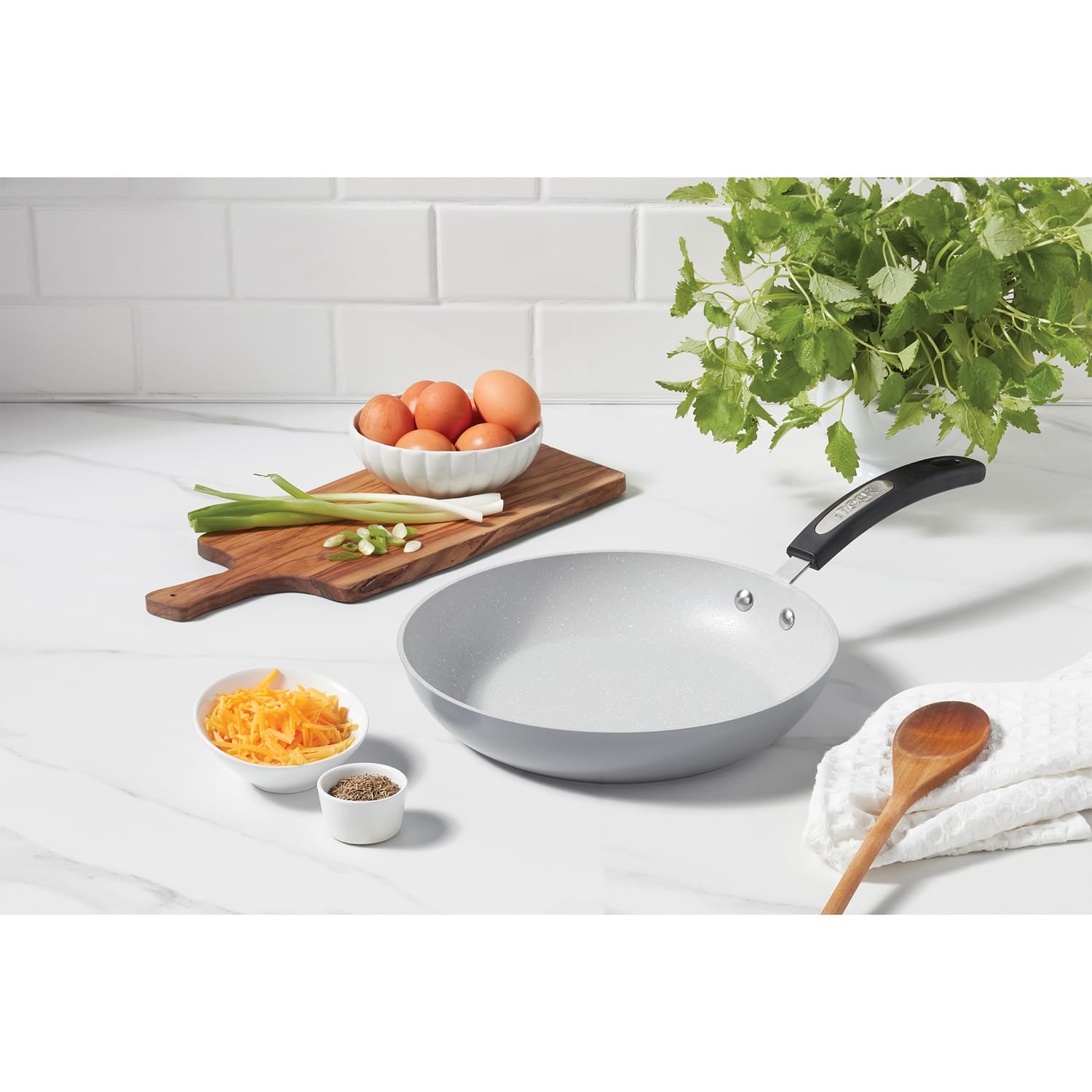 THE ROCK by Starfrit Terra 10-In. Ceramic Non-Stick Fry Pan