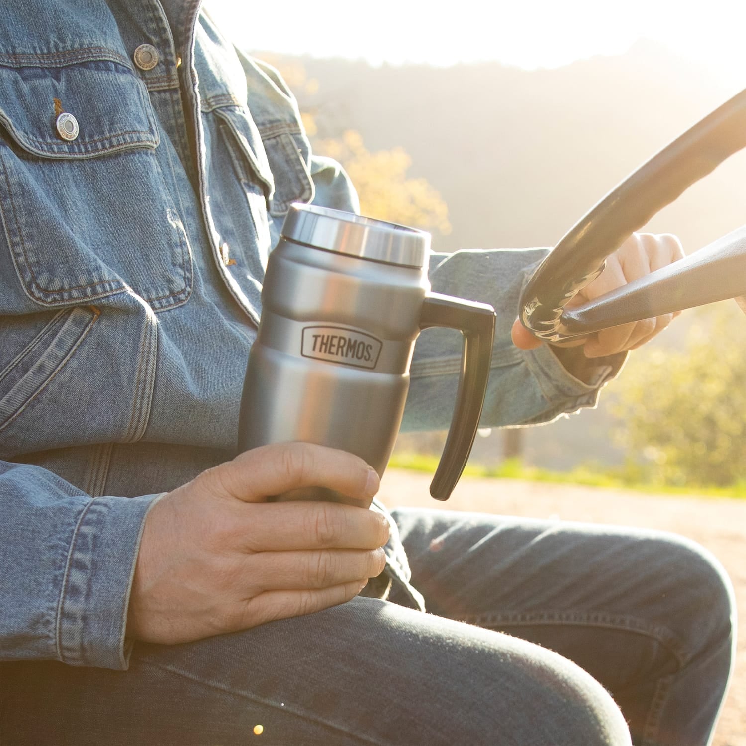 Thermos 16-Ounce Stainless King Vacuum-Insulated Stainless Steel Travel Mug, Stainless Steel