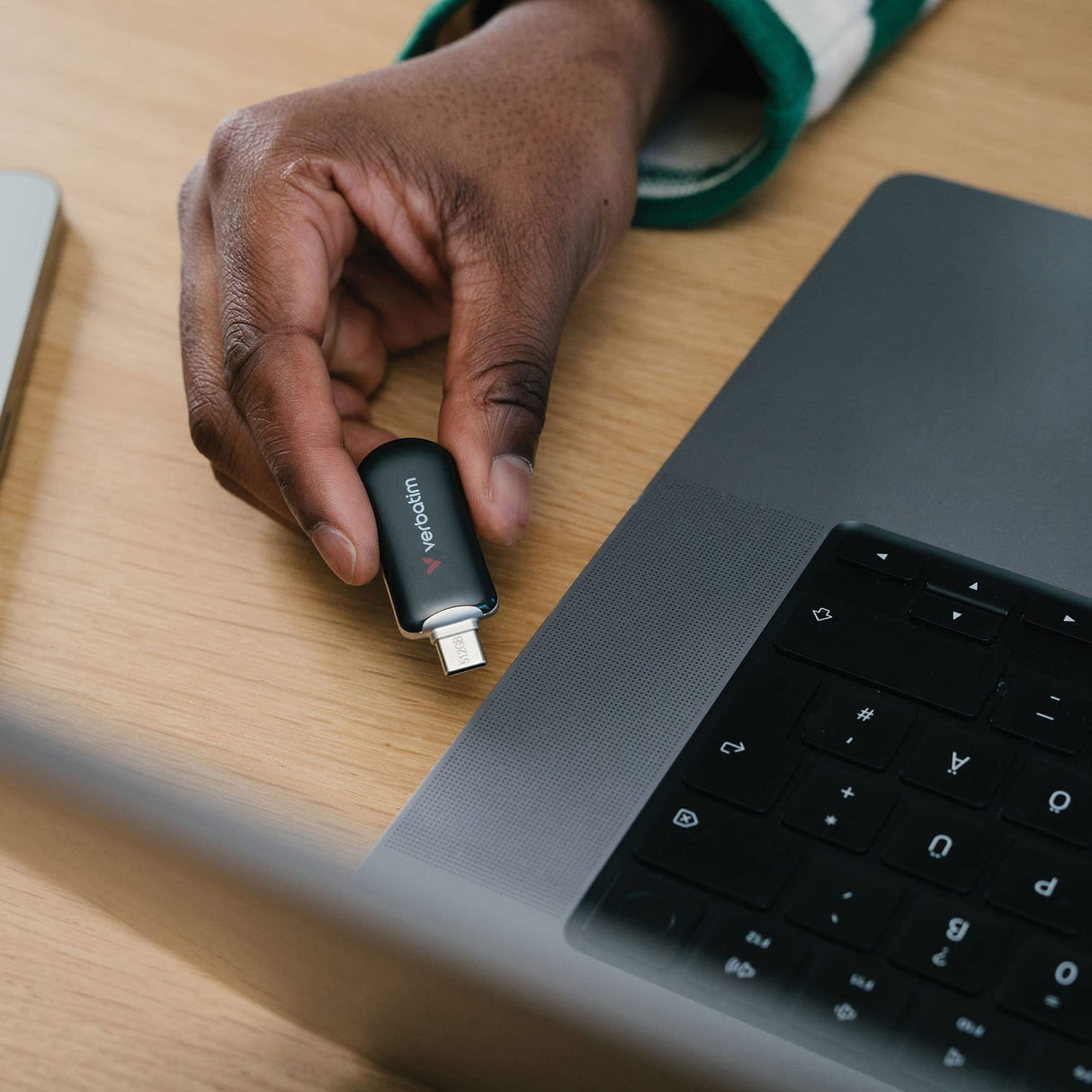 Verbatim Plectra USB-C Flash Drive, Black, 512 GB