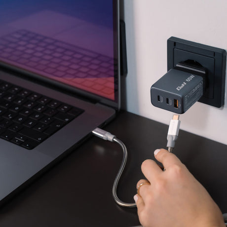 Verbatim 65-Watt 3-USB-Port GaN Wall Charger