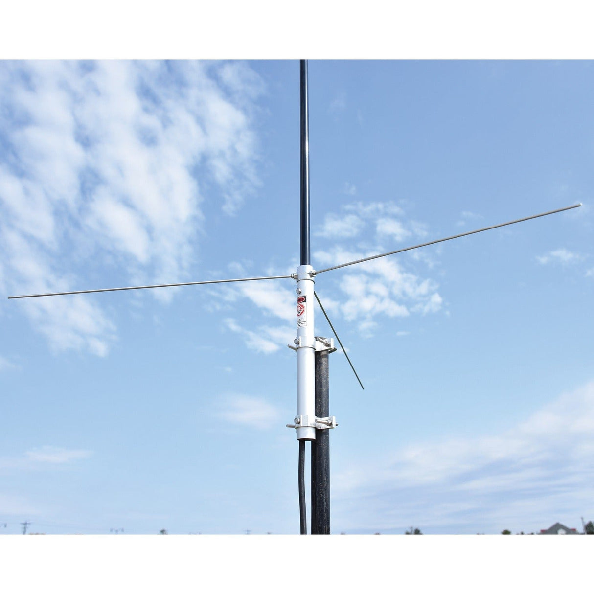 Tram 200-Watt 134 MHz to 184 MHz VHF Black Fiberglass Base Antenna with 50-Ohm UHF SO-239 Connector, 4-Feet 10-Inches Tall
