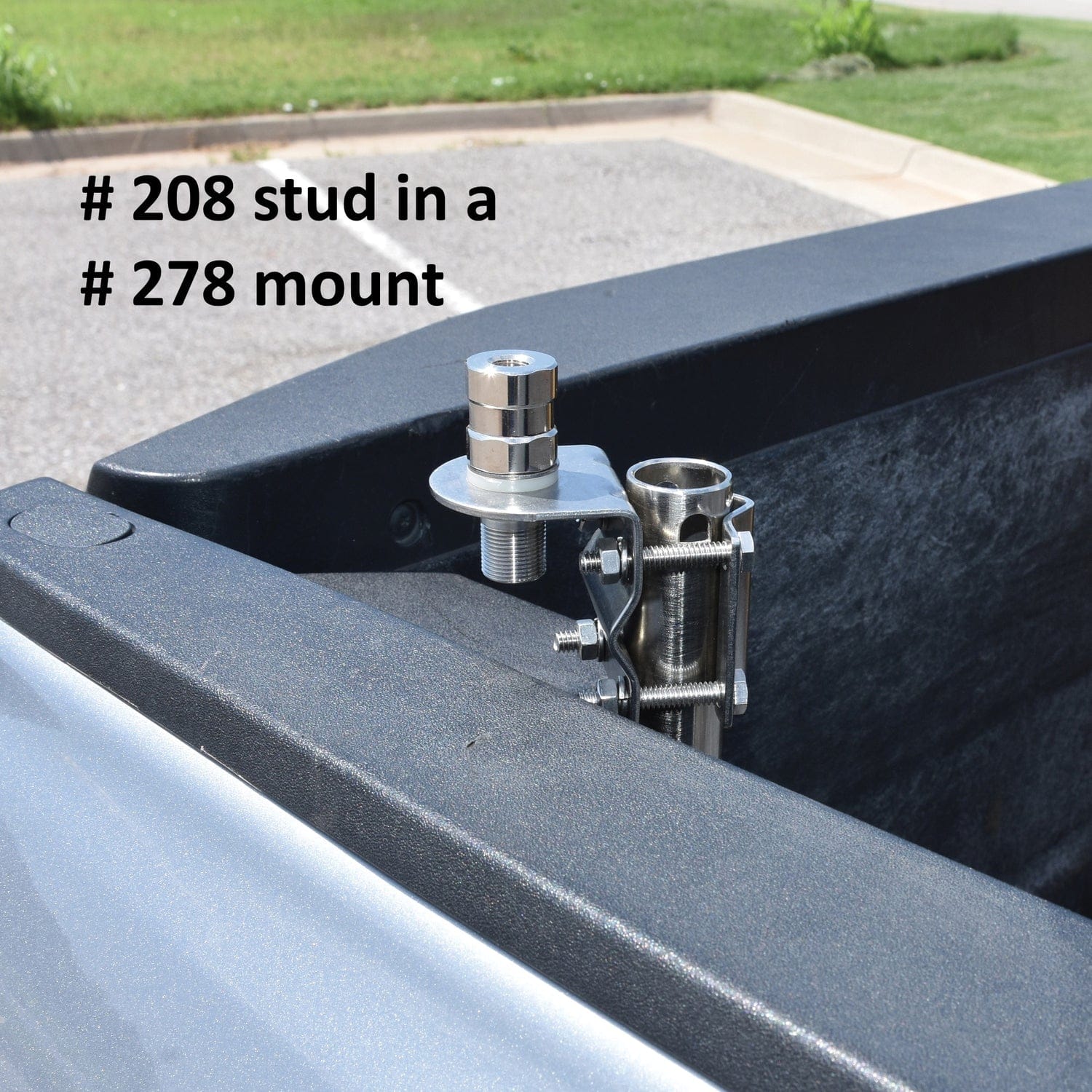 Tram BigCat Heavy-Duty CB Stud for 1/2-Inch Hole