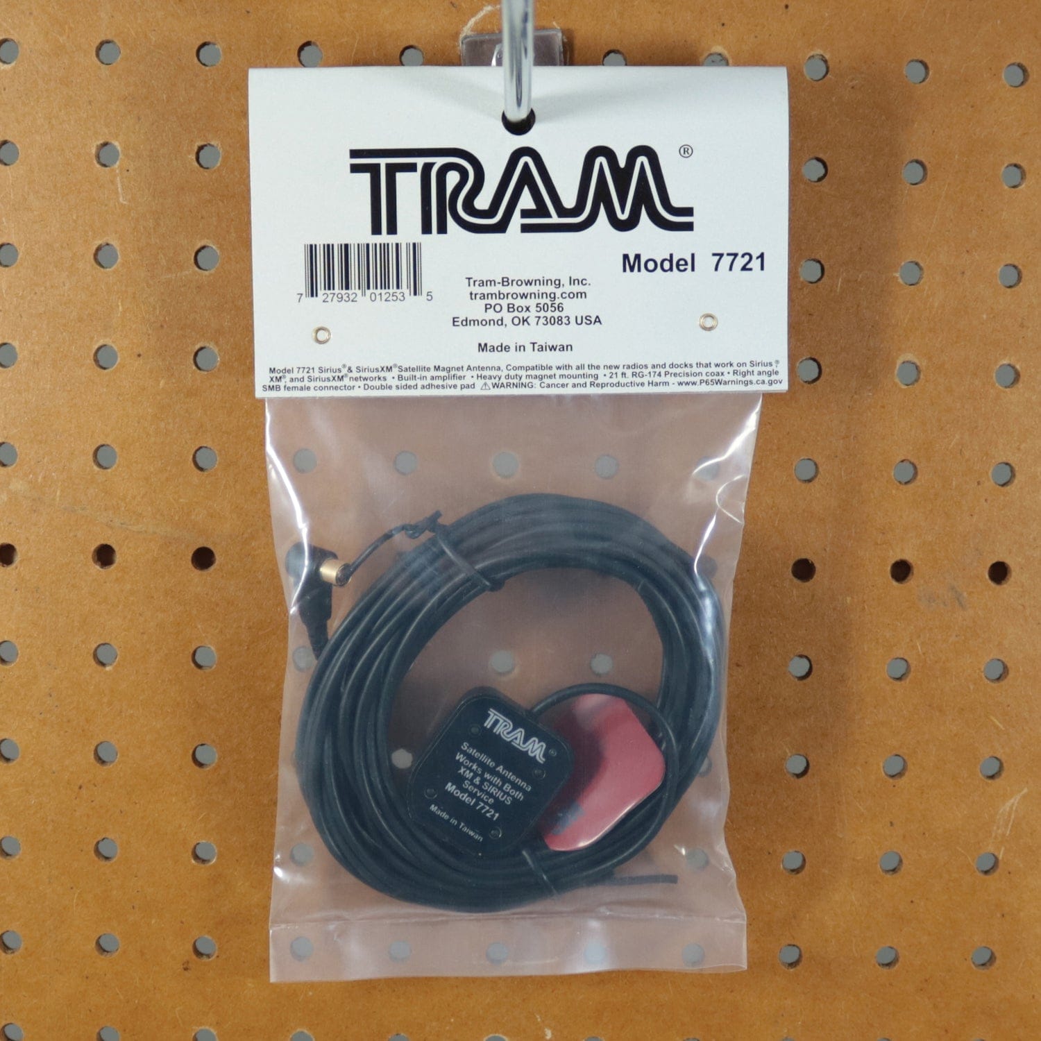 Tram Satellite Radio Magnet-Mount Antenna with RG174 Coaxial Cable and SMB-Female Connector