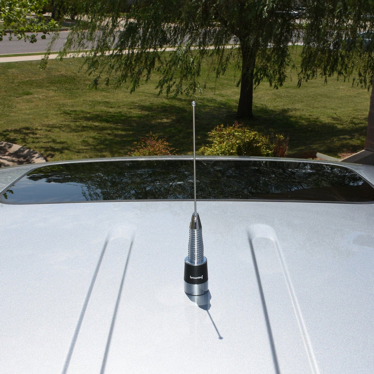 Browning 160-Watt Wide-Band 380 MHz to 520 MHz Antenna with Spring and NMO Mounting, Stainless Steel