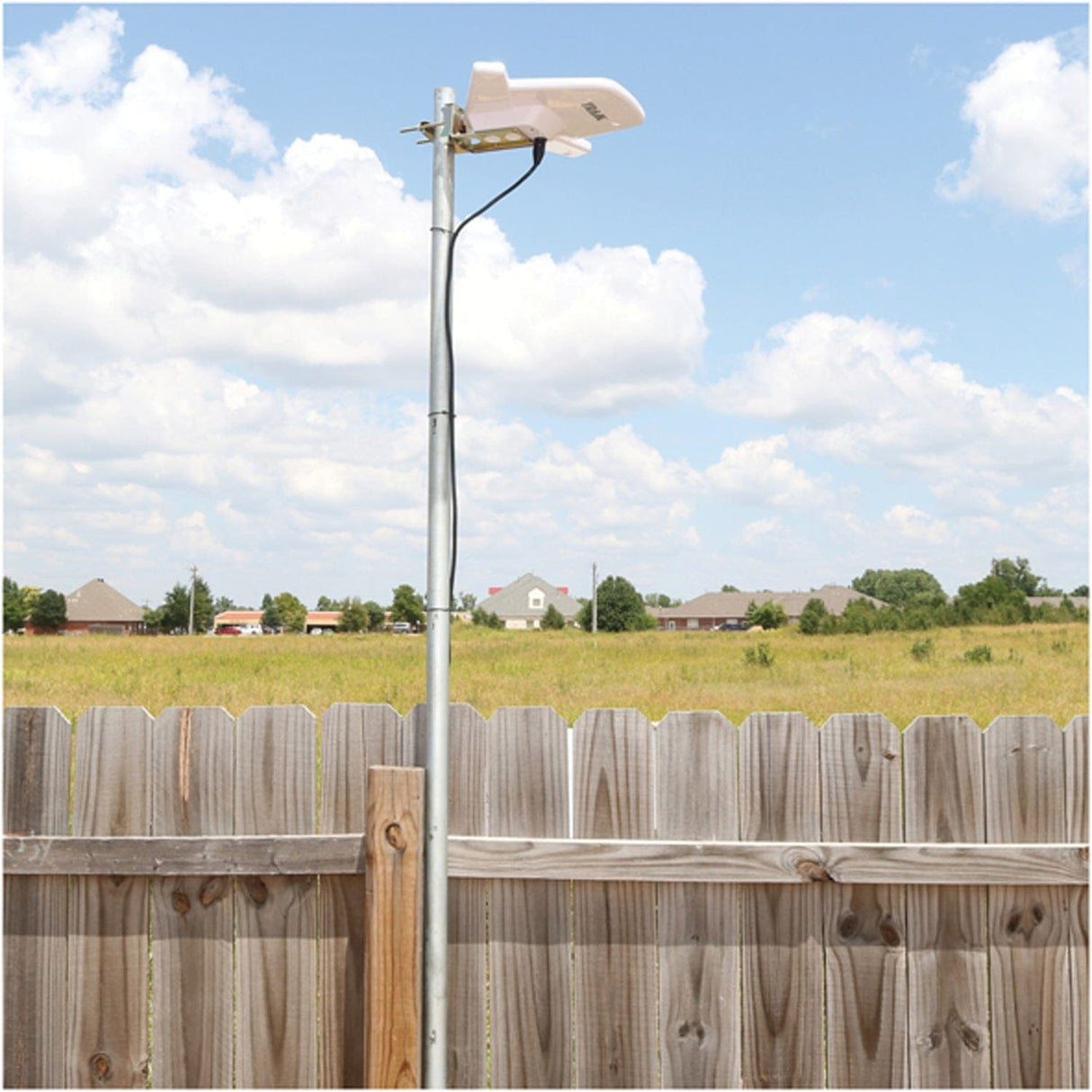 Tram Digital HDTV Amplified Outdoor Antenna for Home or RV Head Replacement