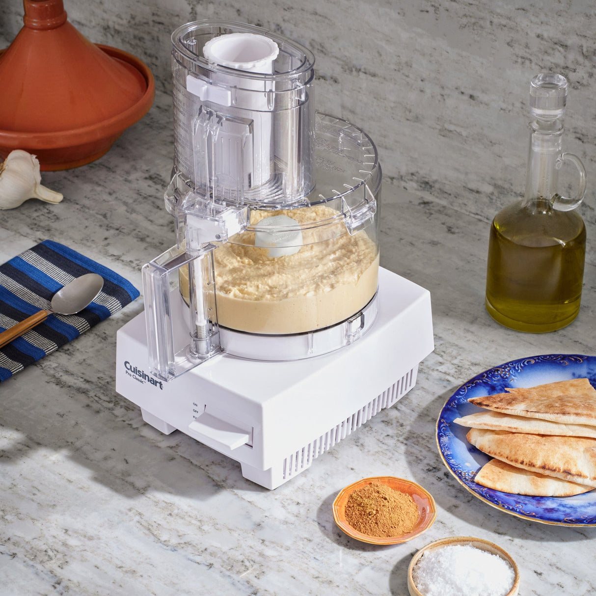 Cuisinart Pro Classic 7 Cup Food Processor, White