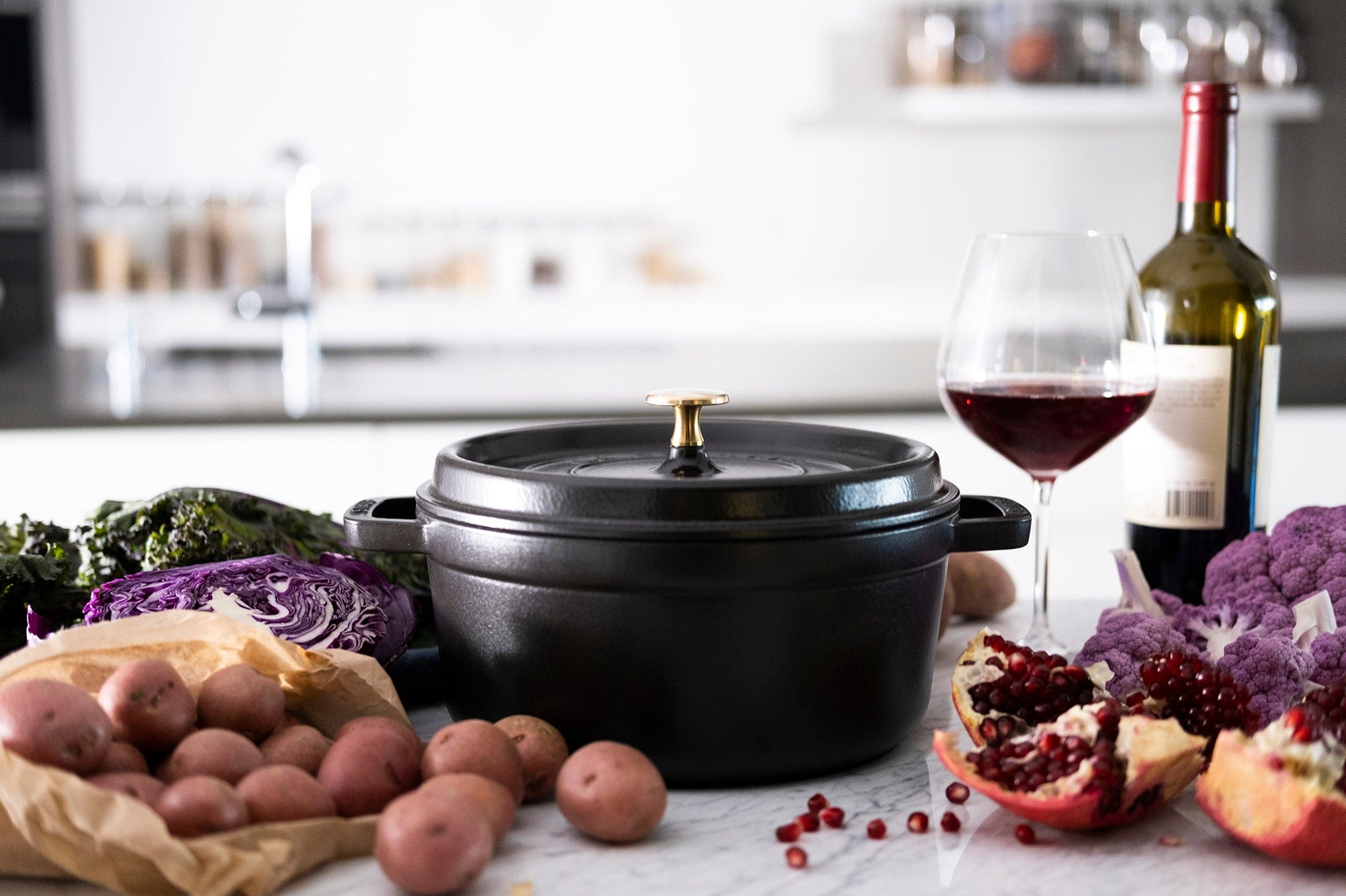 Staub Cast Iron Round Cocotte, Dutch Oven, 4-quart, serves 3-4, Made in France,  Matte Black