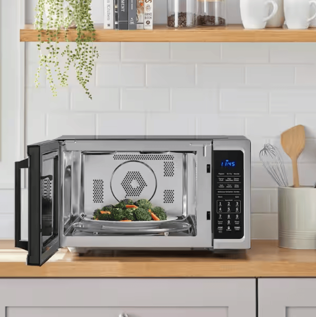 Vissani 1.5 cu. ft. 1000W Countertop Microwave with Air Fry and Sensor Cook, Stainless Steel - Certified Refurbished