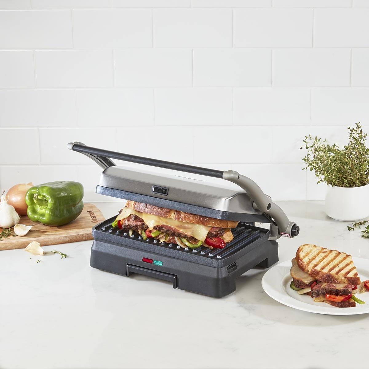 Cuisinart GR-11FR 3 in 1 Grill and Panini Press Griddler - Certified Refurbished