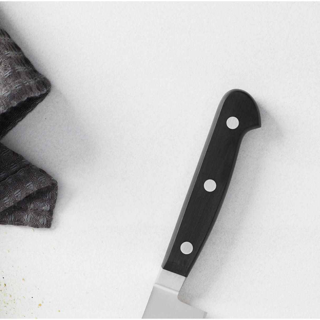 Henckels Classic 6-inch Chef's Knife