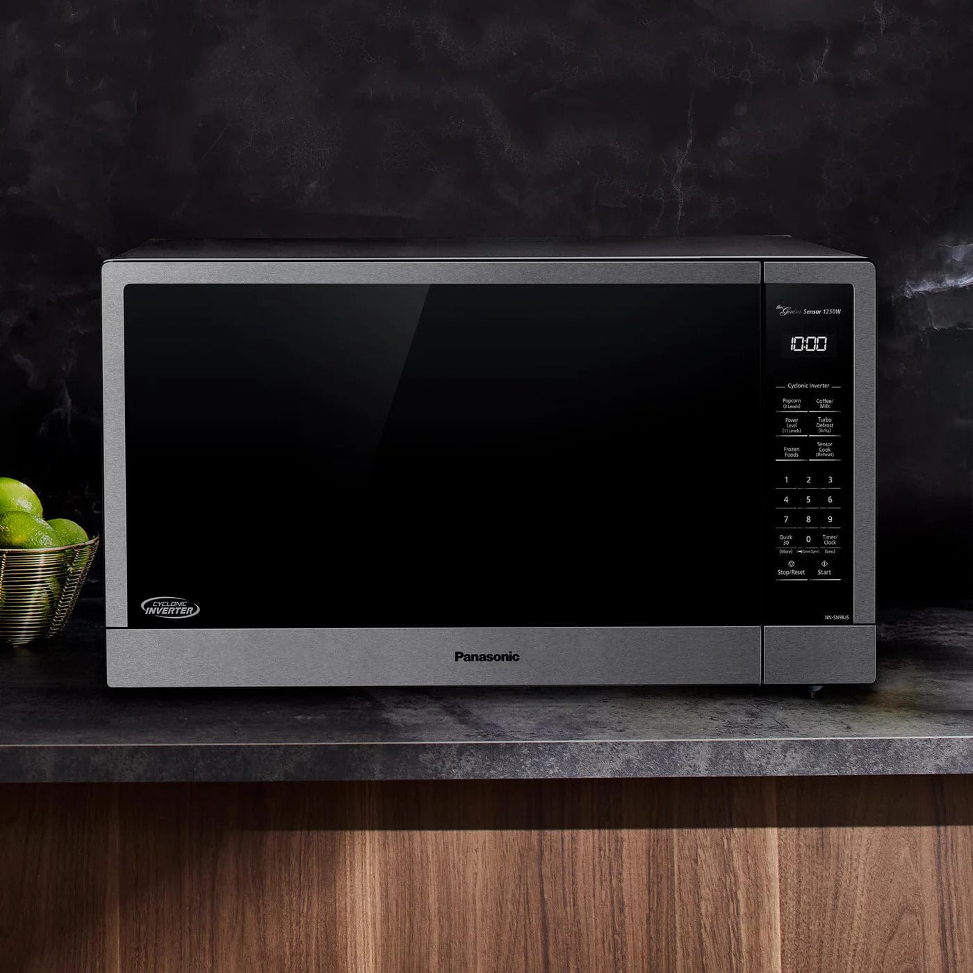 Panasonic 2.2 cu.ft. Countertop Microwave with Cyclonic Wave Inverter - Certified Refurbished