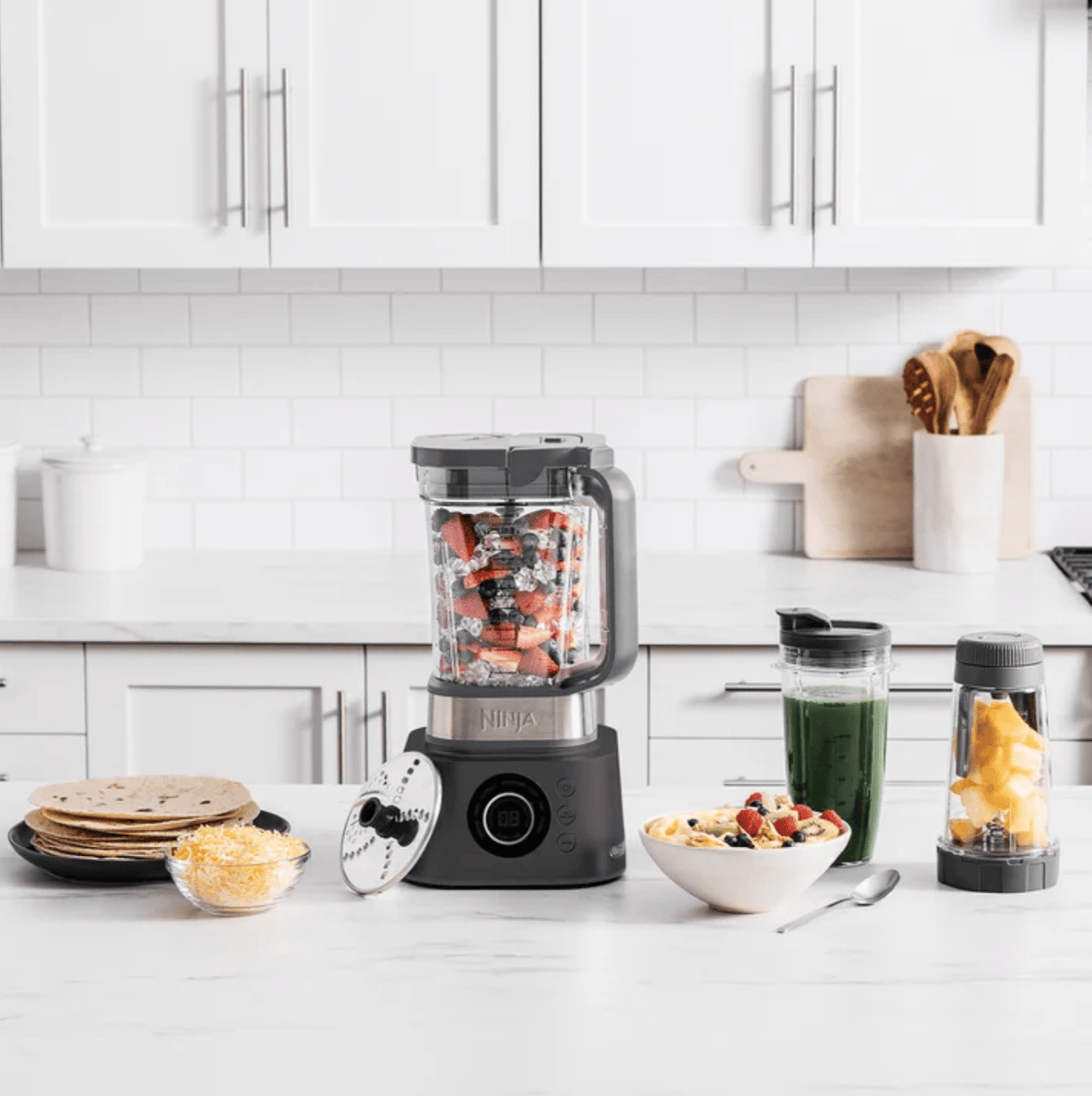 Ninja Foodi Power Blender Ultimate System with XL Smoothie Bowl Maker and Nutrient Extractor - Certified Refurbished