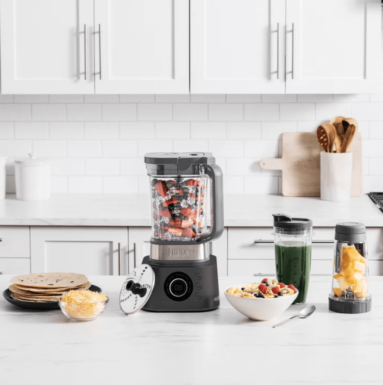 Ninja Foodi Power Blender Ultimate System with XL Smoothie Bowl Maker and Nutrient Extractor - Certified Refurbished
