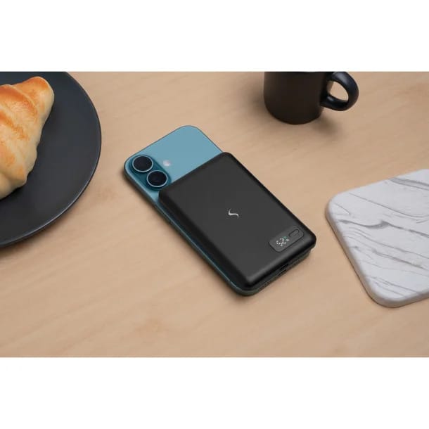 Scapade 5000-mAh MagPower Magnetic Qi v2.0 Portable Power Bank