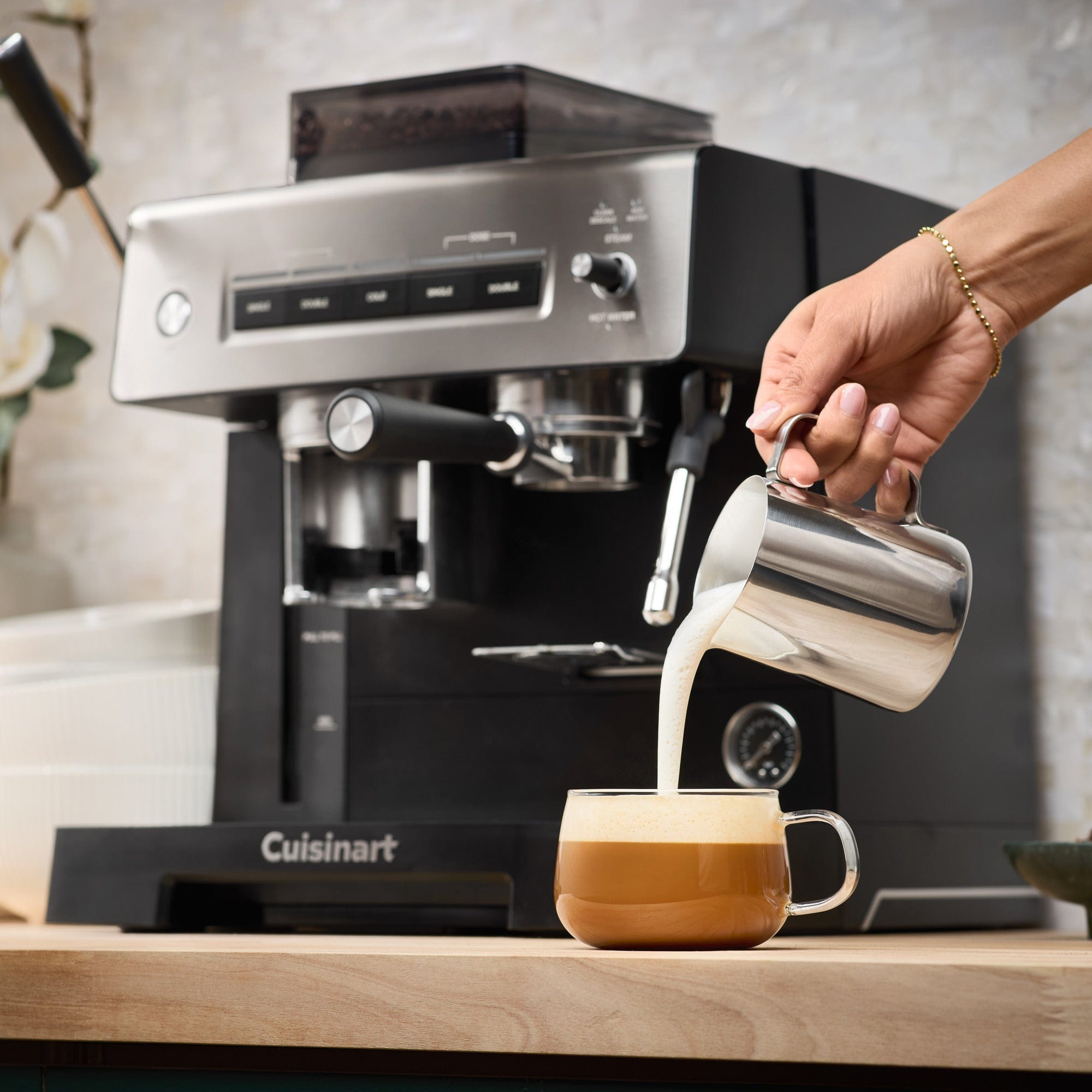 Cuisinart Espresso Bar™ Grind & Brew Espresso Machine, Black