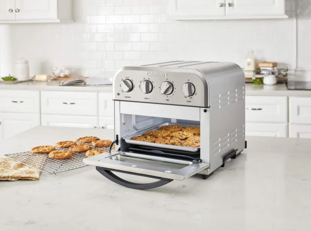 Cuisinart TOA-28FR Compact Air Fryer Toaster Oven, Silver - Certified Refurbished